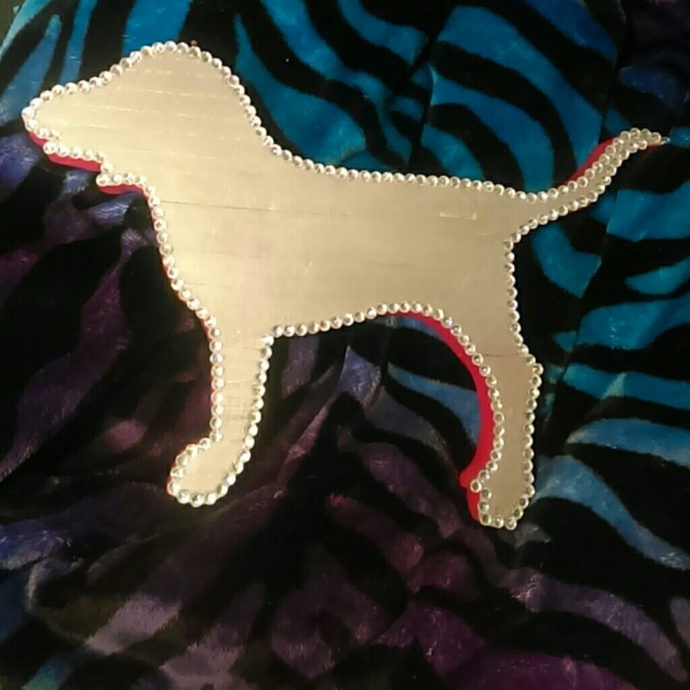 Vs Pink Bling Display Dog